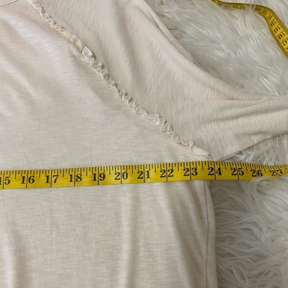 Women’s Lauren Conrad cream colored lightweight long sleeve Sweater - Picture 6 of 7